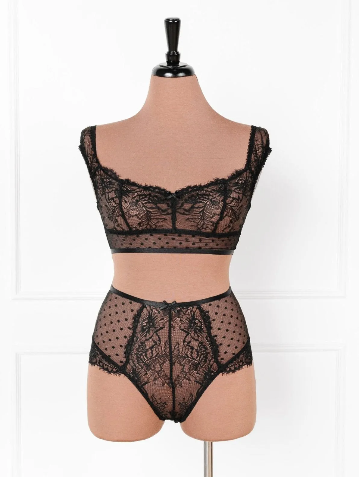 Lacy Off-The-Shoulder Bralette - Black